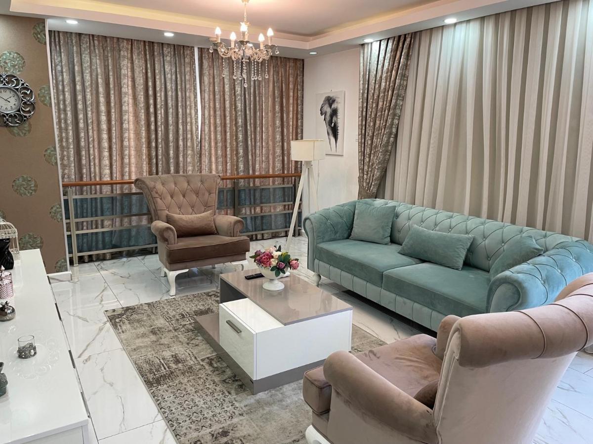Elegant 2+1 Flat In The Heart Of Kyrenia + Wifiアパートメント エクステリア 写真