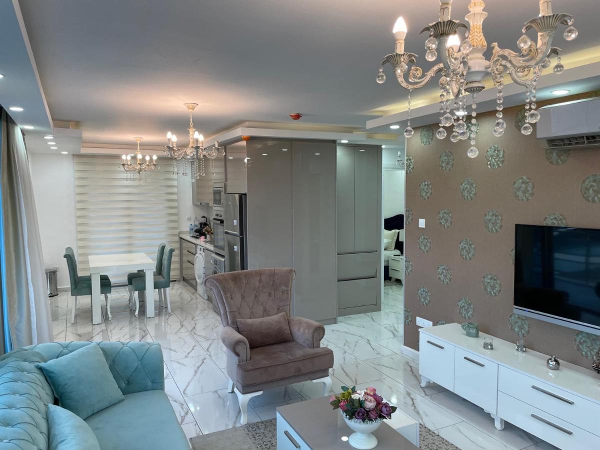Elegant 2+1 Flat In The Heart Of Kyrenia + Wifiアパートメント エクステリア 写真