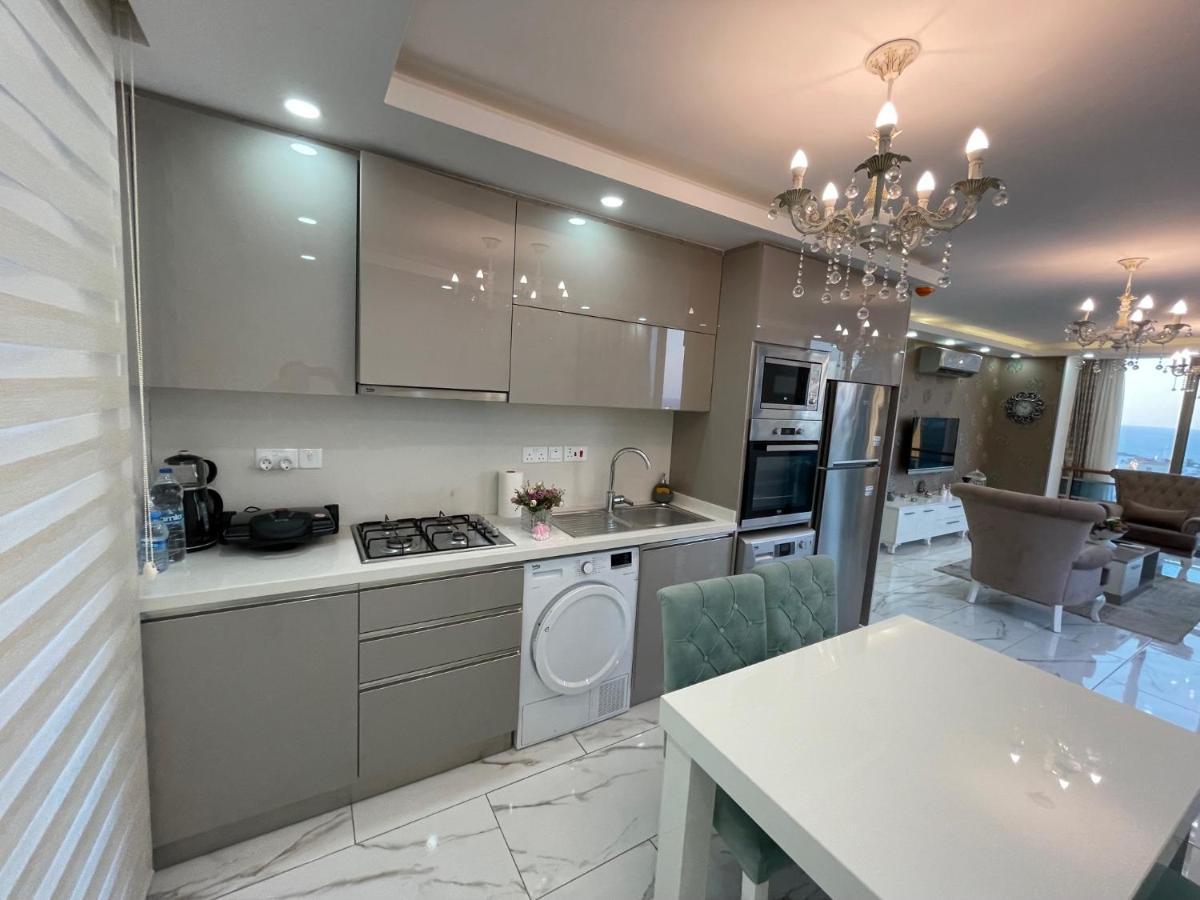 Elegant 2+1 Flat In The Heart Of Kyrenia + Wifiアパートメント エクステリア 写真