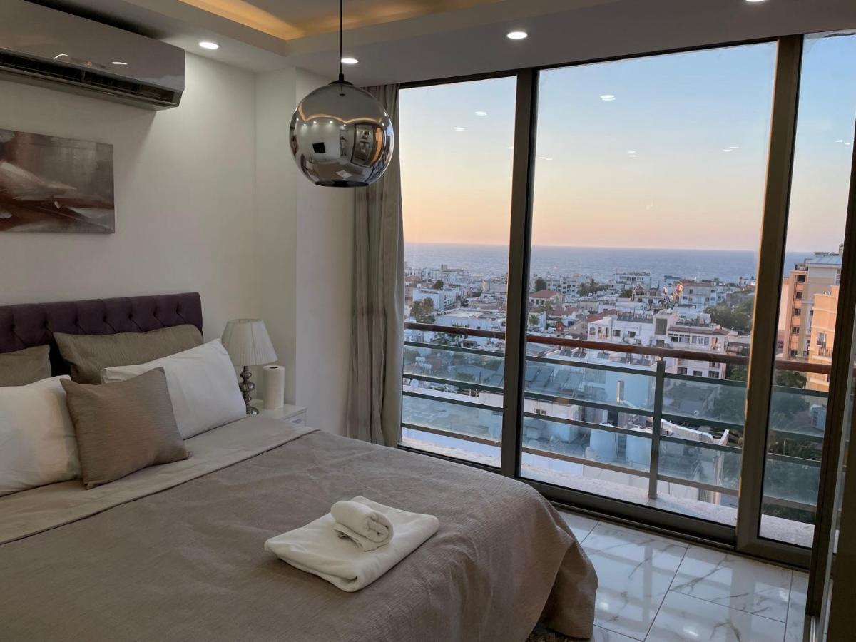 Elegant 2+1 Flat In The Heart Of Kyrenia + Wifiアパートメント エクステリア 写真
