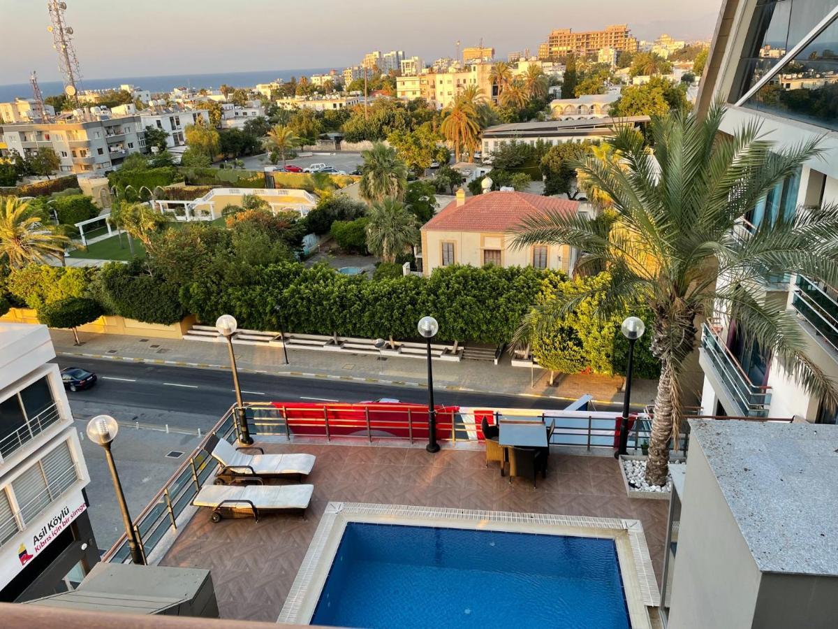 Elegant 2+1 Flat In The Heart Of Kyrenia + Wifiアパートメント エクステリア 写真